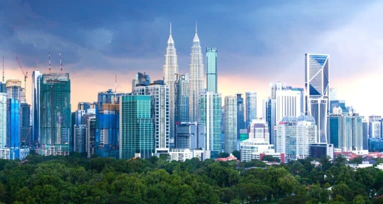 В Малайзии ввели налог на прирост капитала